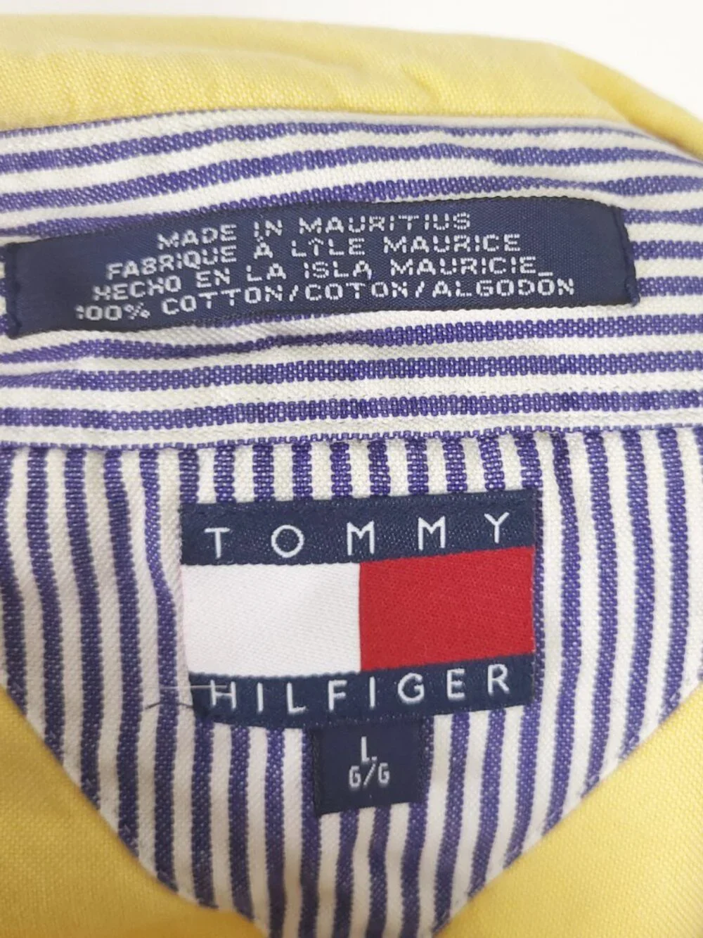Vintage Tommy Hilfiger Button Down Shirt - Picture 4 of 9